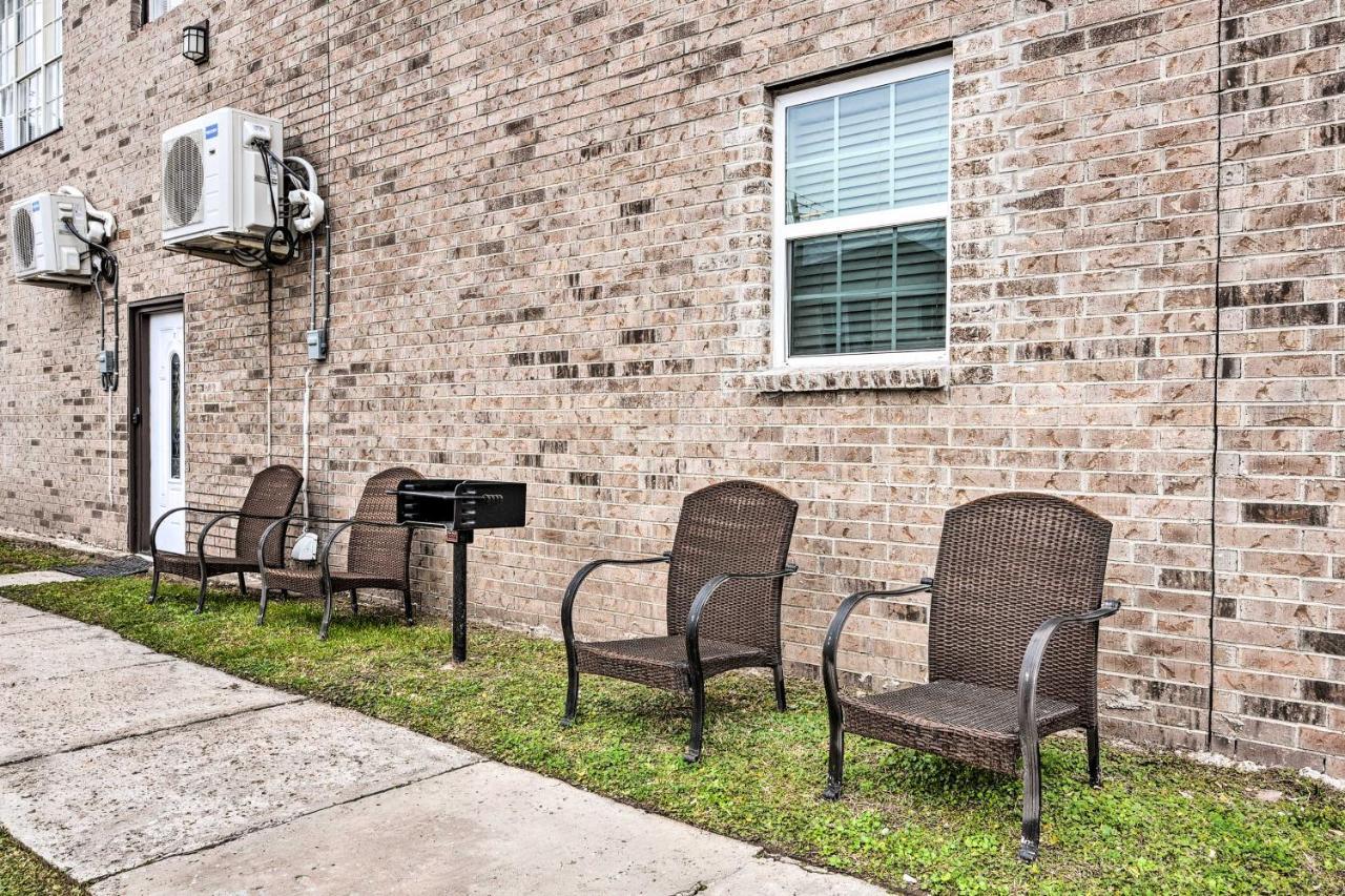 Beautiful Galveston Apt With Deck Less Than 3 Mi To Dtwn! Екстер'єр фото