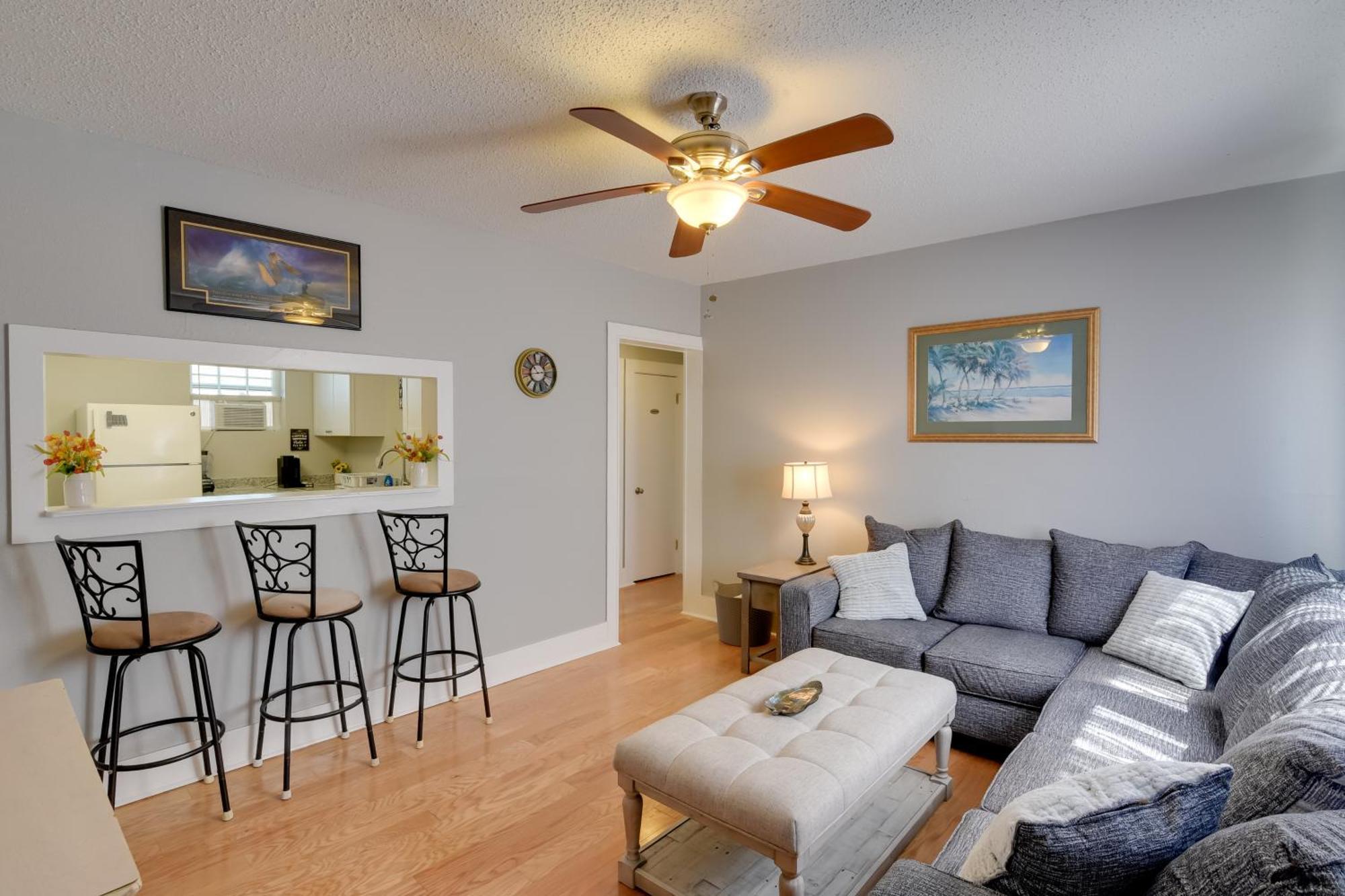 Beautiful Galveston Apt With Deck Less Than 3 Mi To Dtwn! Екстер'єр фото