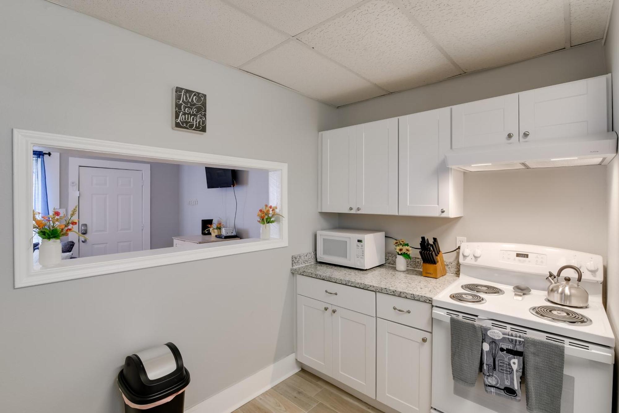 Beautiful Galveston Apt With Deck Less Than 3 Mi To Dtwn! Екстер'єр фото